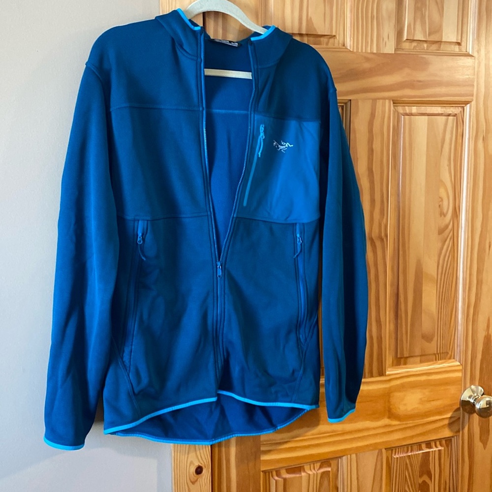 Arc’teryx Fleece Zip-up Jacket